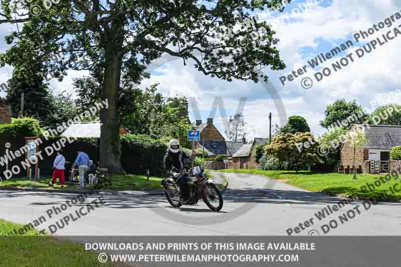 Vintage motorcycle club;eventdigitalimages;no limits trackdays;peter wileman photography;vintage motocycles;vmcc banbury run photographs